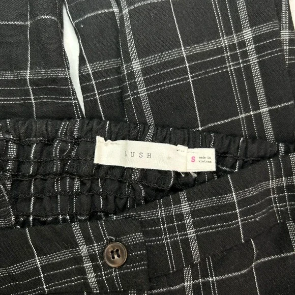 Lush Black Plaid Button Front Jumpsuit Small Strappy Cutout Back One Piece - Picture 5 of 6